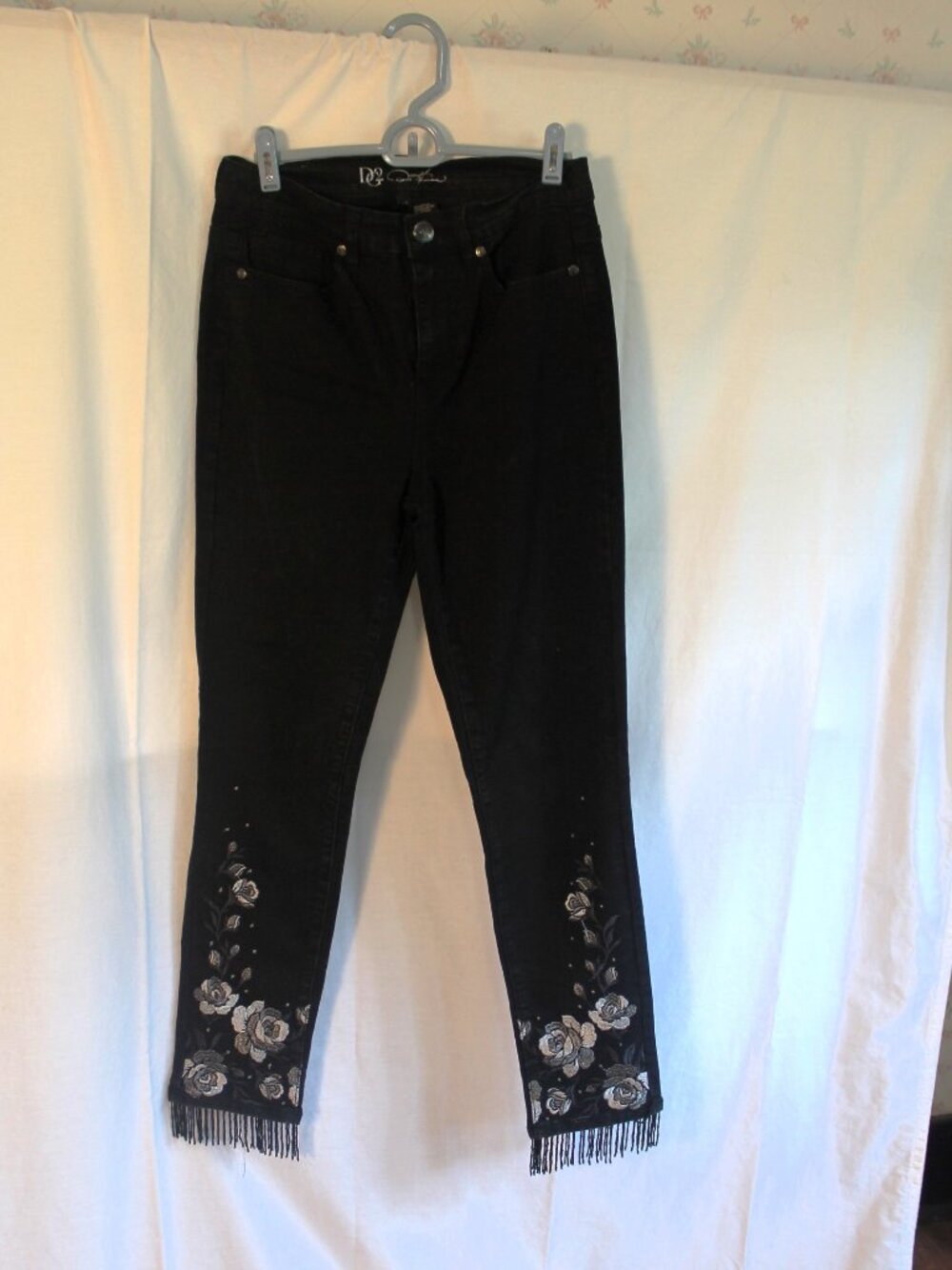 DG2 by Diane Gilman Black Embroidered Beaded Fringe Jeans 6 Tall
